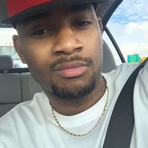 Meet your Posher, Mikal